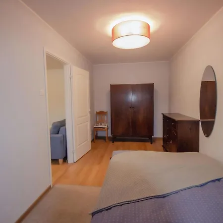 Spacious Center Apartment, Contactless *